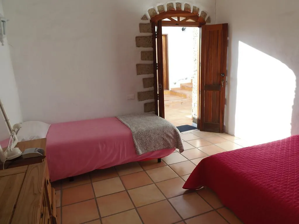 **  El Cerro De La Luna Guest House Arona  Spain